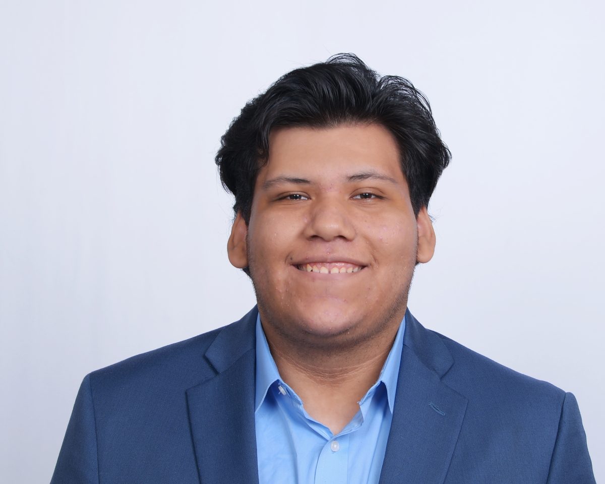 Tyler Resident Presents Economics Research in UT Tyler Hibbs Institute Student Showcase 