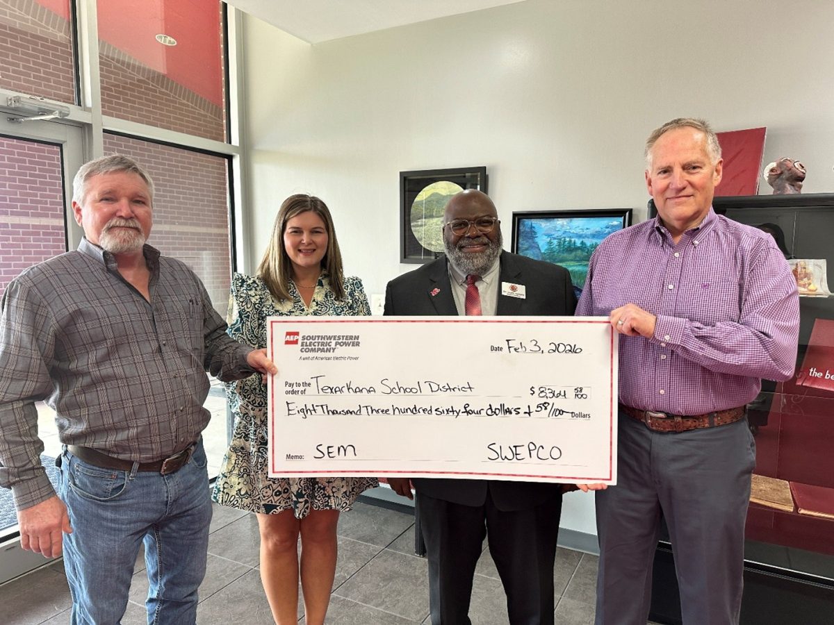 Texarkana Arkansas School District Saves Electricity and Money Through Energy Efficiency   